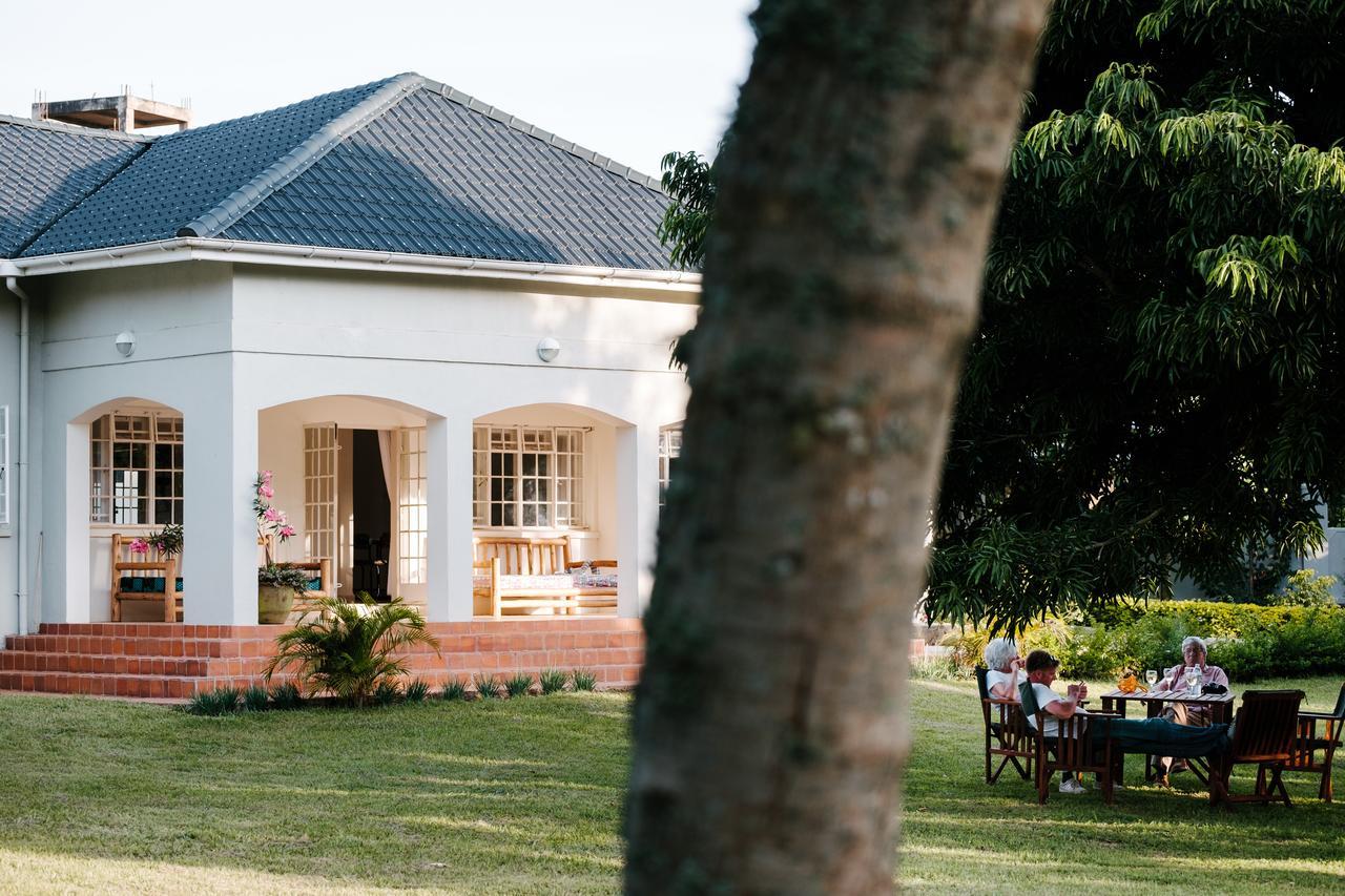 The Guinea Fowl Bed & Breakfast Entebbe Luaran gambar