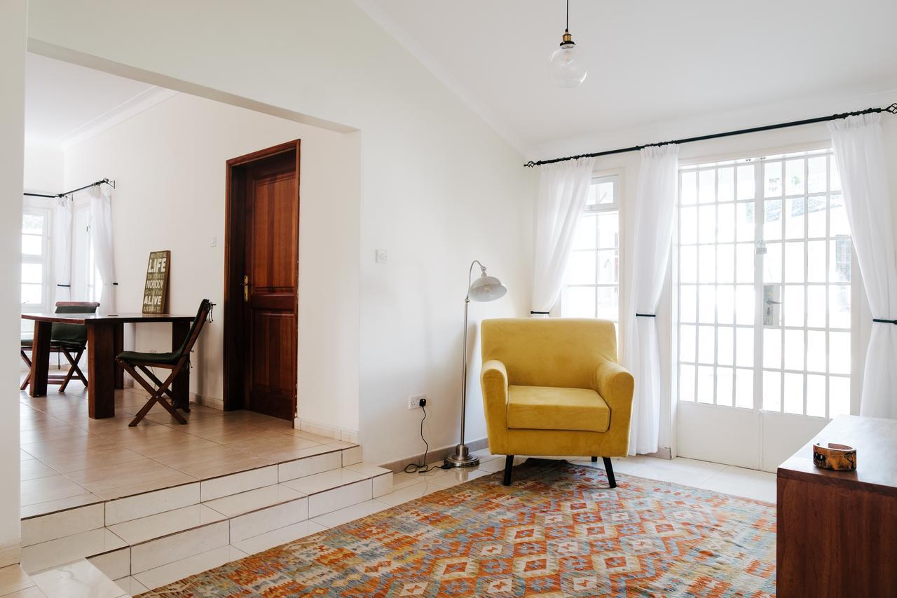 The Guinea Fowl Bed & Breakfast Entebbe Luaran gambar