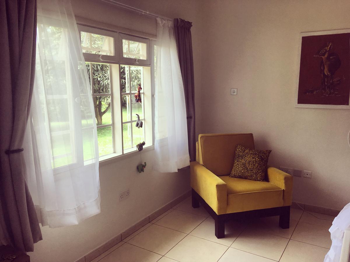 The Guinea Fowl Bed & Breakfast Entebbe Luaran gambar