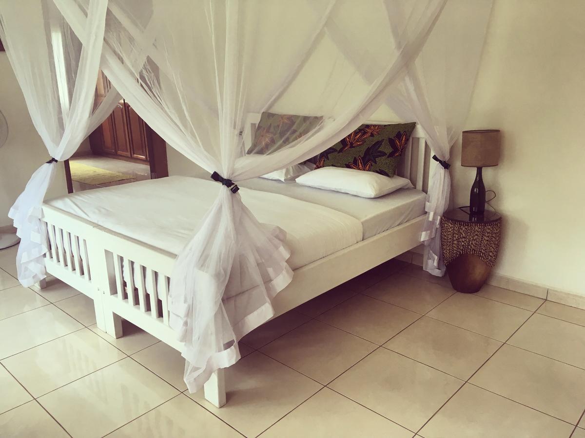 The Guinea Fowl Bed & Breakfast Entebbe Luaran gambar